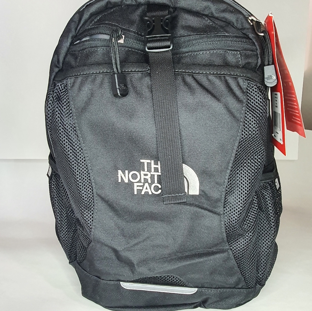 The North Face Swerve Black Backpack - NWT